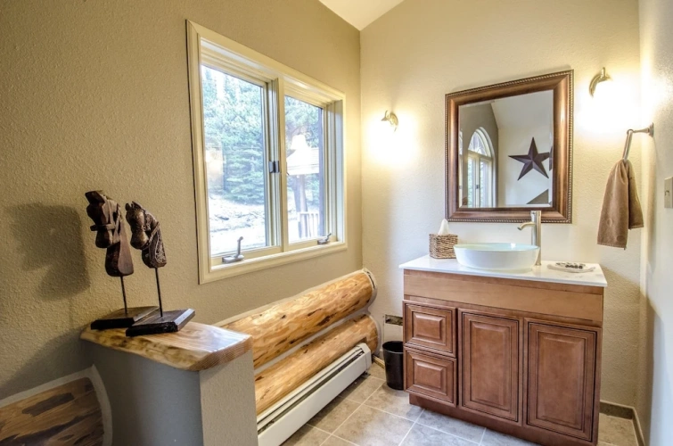 Luxury Double room with balcony and with mountain view