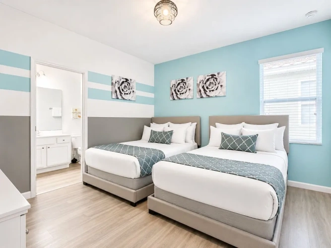Classic Quadruple room