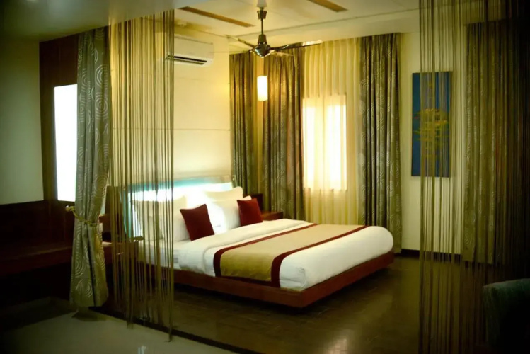 Lemon Tree Hotel Jamnagar