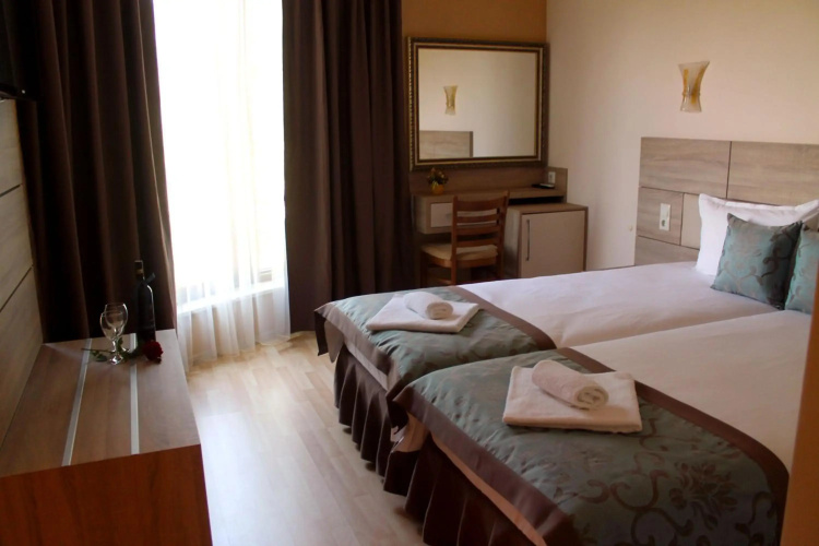 Garden Guest House