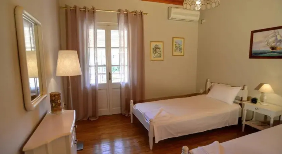 Chrisa's House