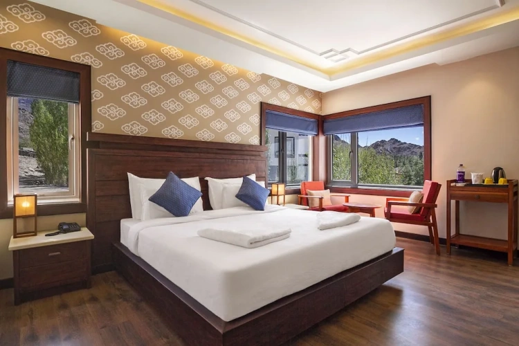 Royal room