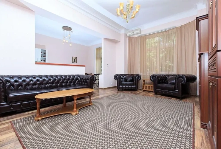 1 Bedroom Apartment with balcony