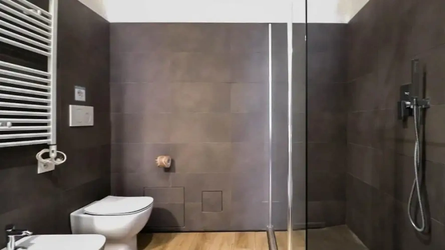 2 Bedrooms Double Apartment
