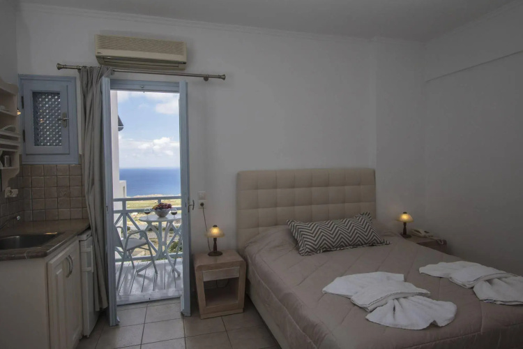 Erato Apartments