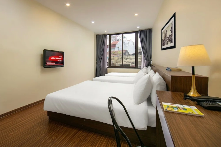 Premium Triple room