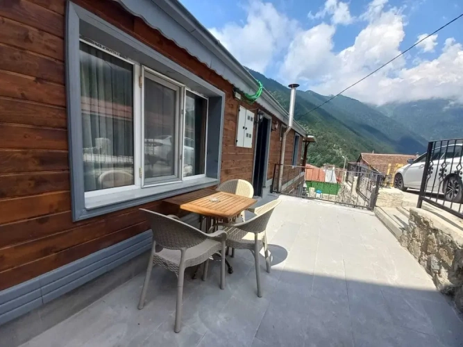 Standard Double room with mountain view