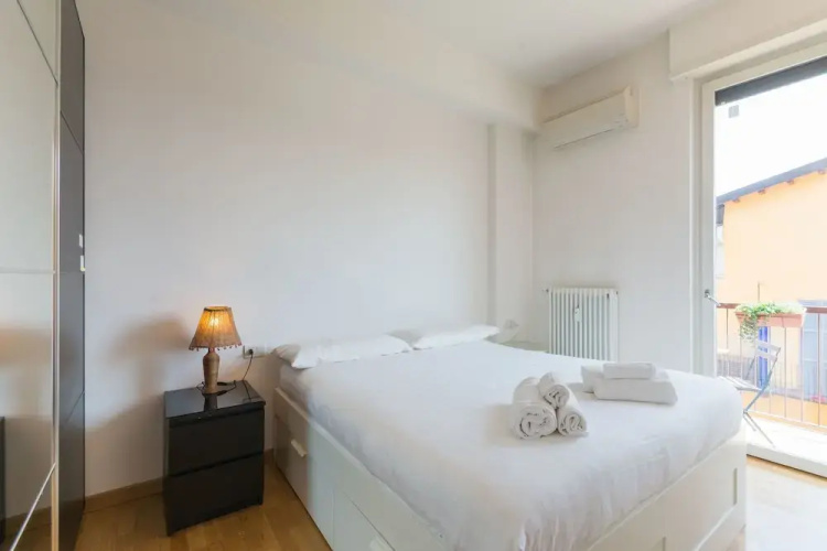 Navigli 6A Apartment