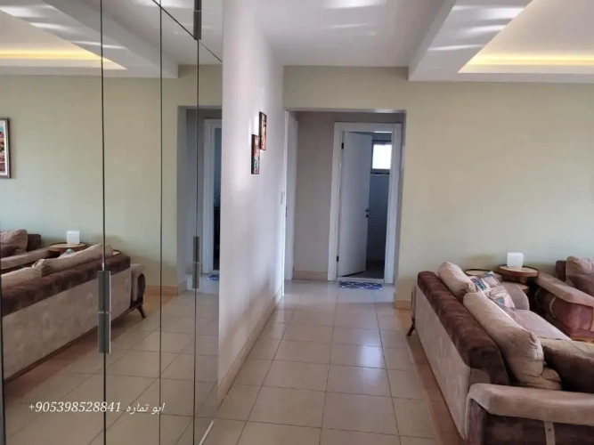 3 Bedrooms Apartment