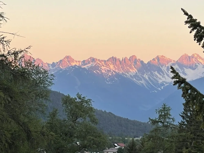 1 Bedroom Studio with balcony and with mountain view