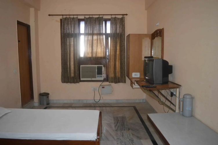 Hotel Jannat