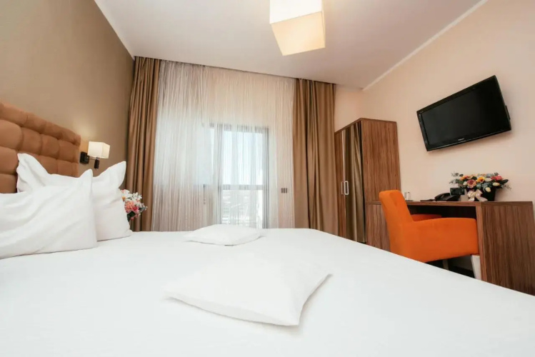 C Pub & Accommodation