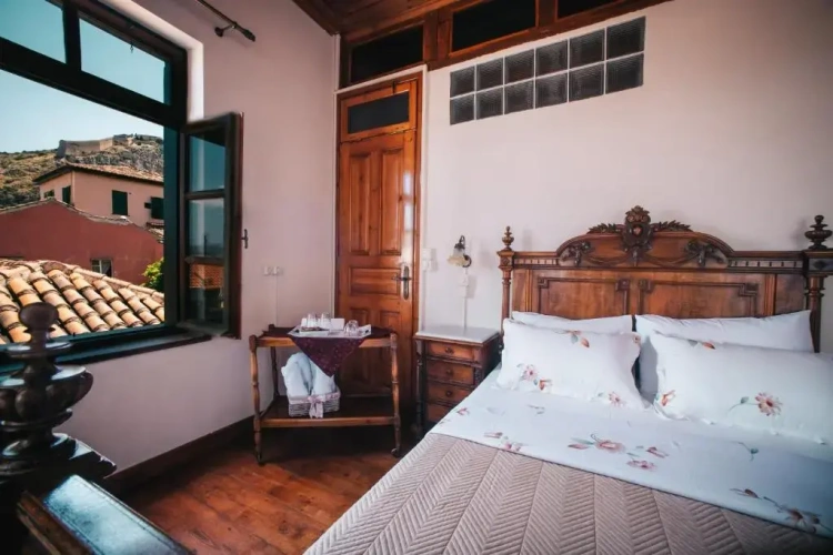 Deluxe Double room with balcony
