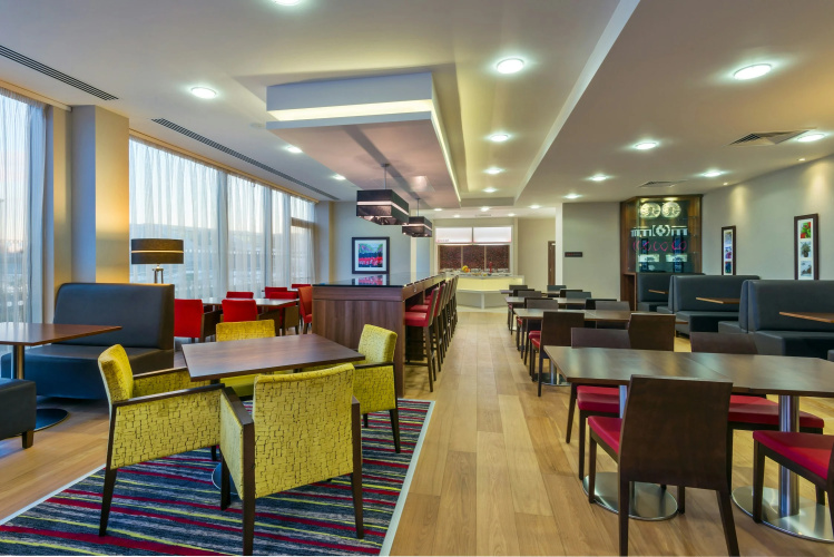 Hampton by Hilton London Luton Airport photo 20