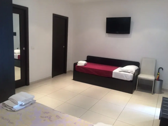 Classic Triple room