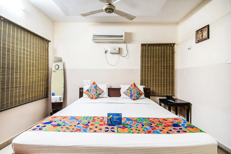 Fabhotel Aditya Yatri Nivas