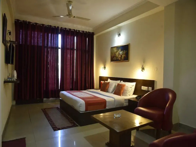 OYO 3266 Kumarhatti