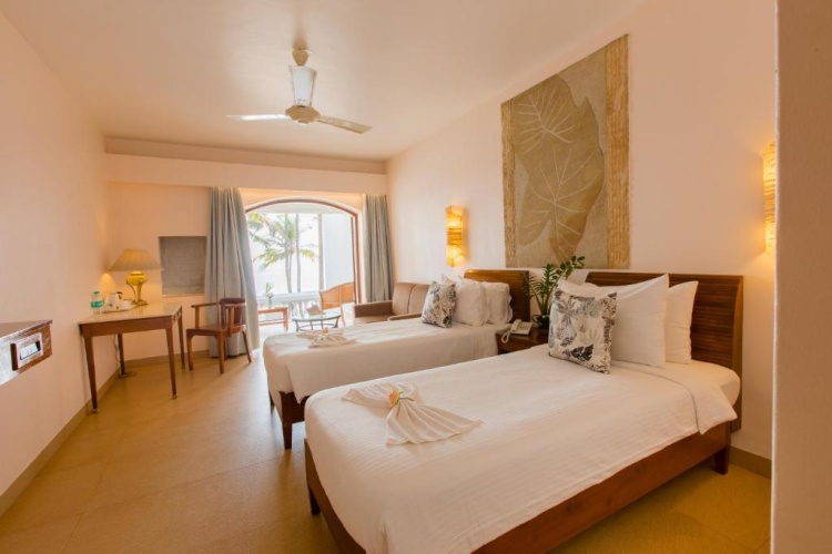 Standard Double room with sea view