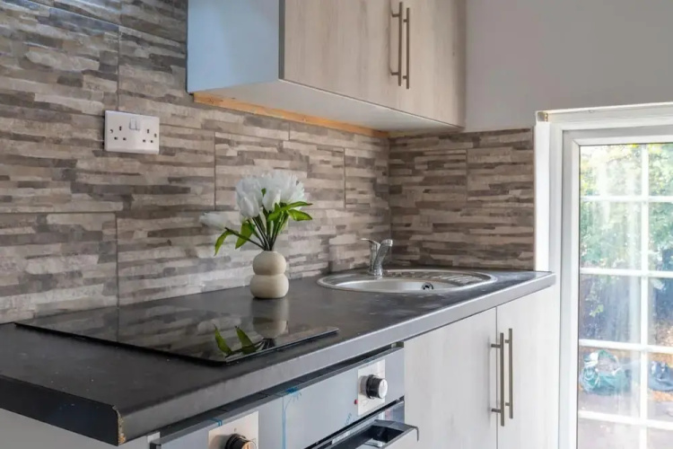 Charming 1-bed Studio13 in Coventry