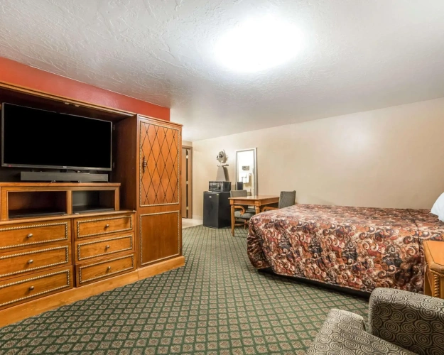 Quadruple Suite