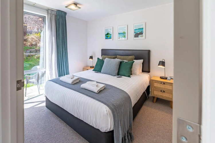 Central Luxury Apartment 114