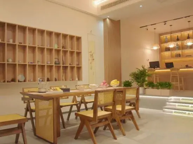 Wuyuan Jiushe B&B