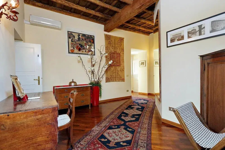 Trevi Comfortable Terrace Apartment