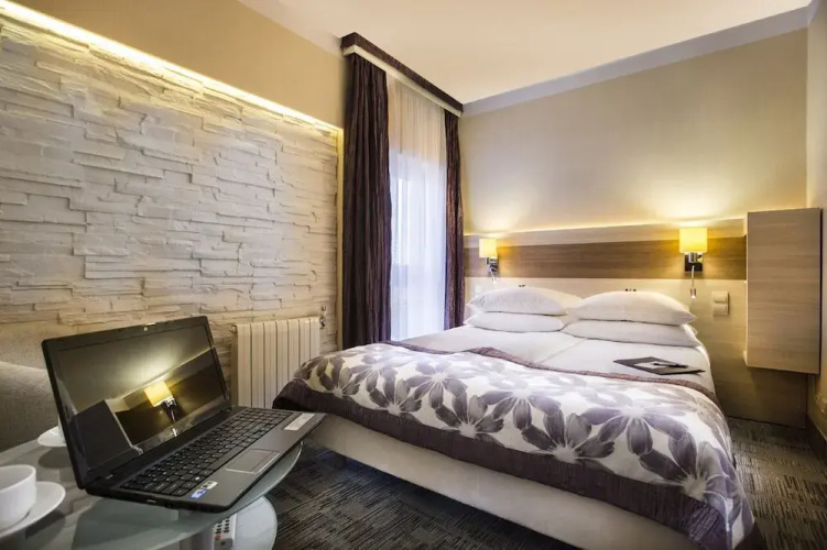 Hotel 3Trio