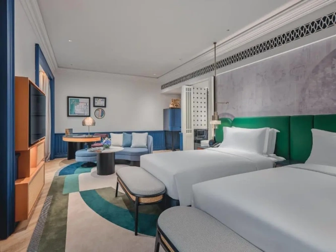 Premium Twin room