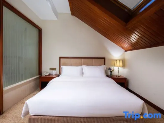 1 Bedroom Luxury Suite