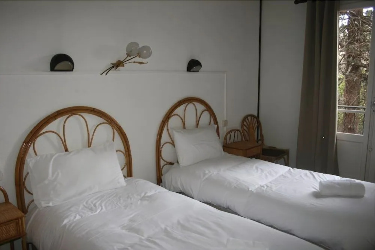 Hotel les Glycines