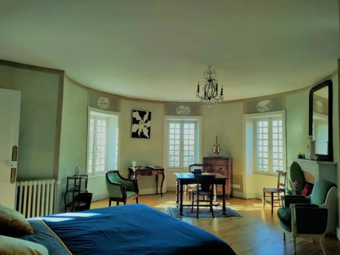 Standard Family room