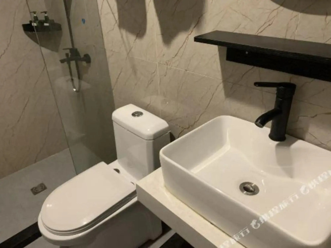 Shanghai lanou Qingju Hotel