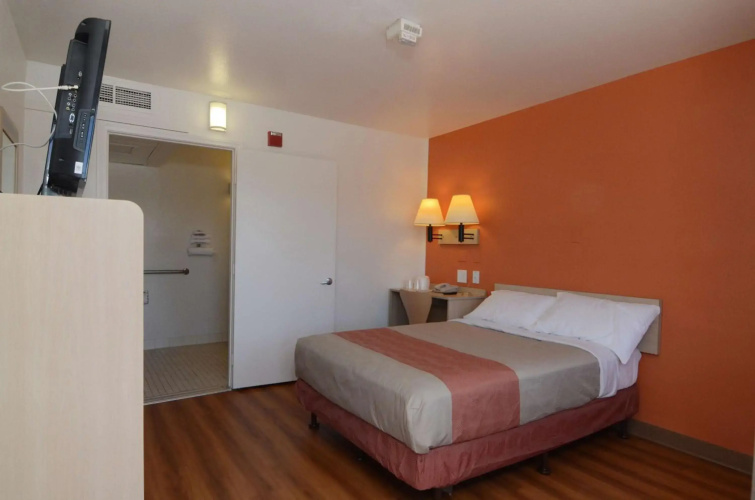 Motel 6 Indio, CA - Palm Springs