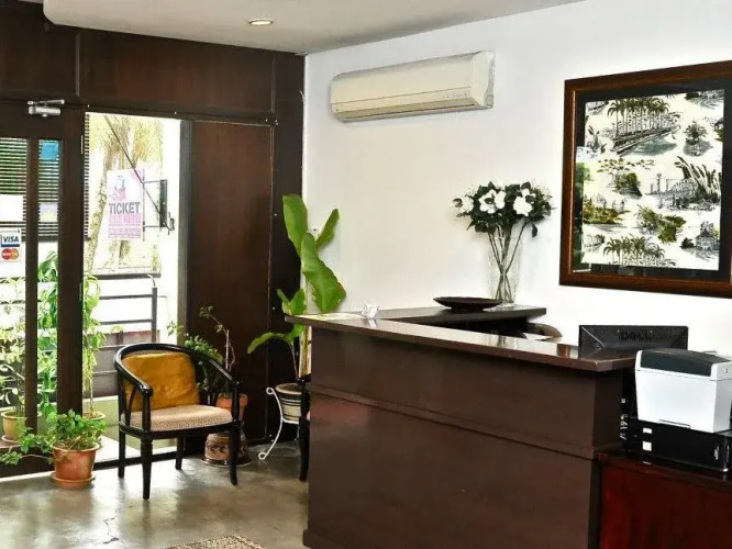 Pinnacles Kuching Lodge