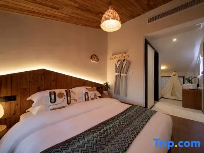 6 Bedrooms Standard room