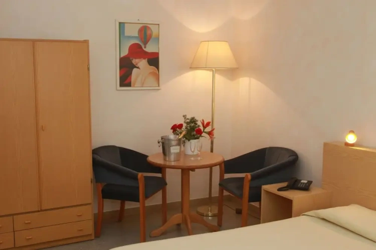 Economy Double room with view