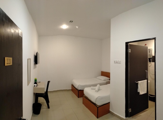 Standard Twin room