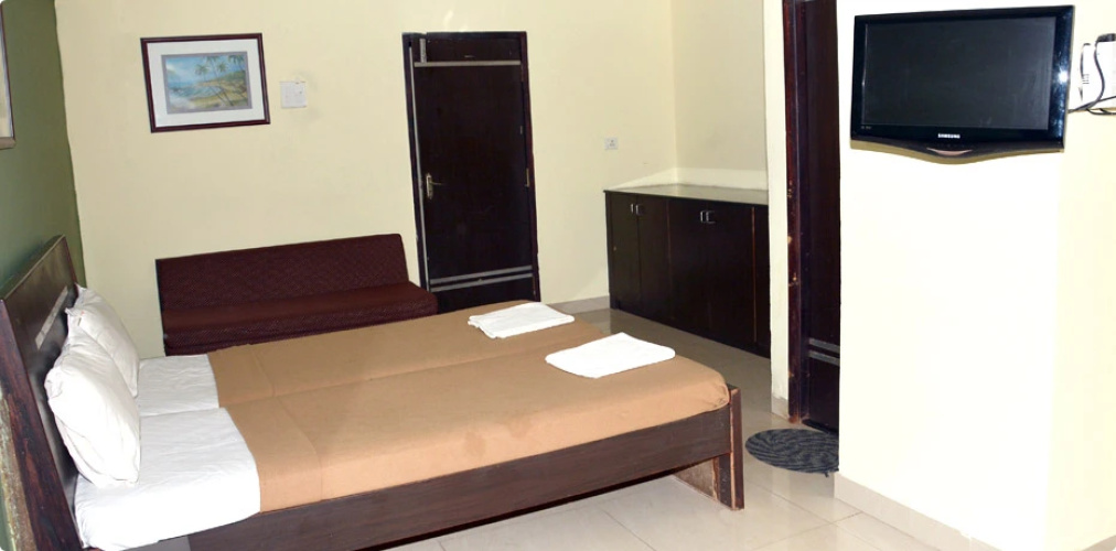 Hotel Z Square