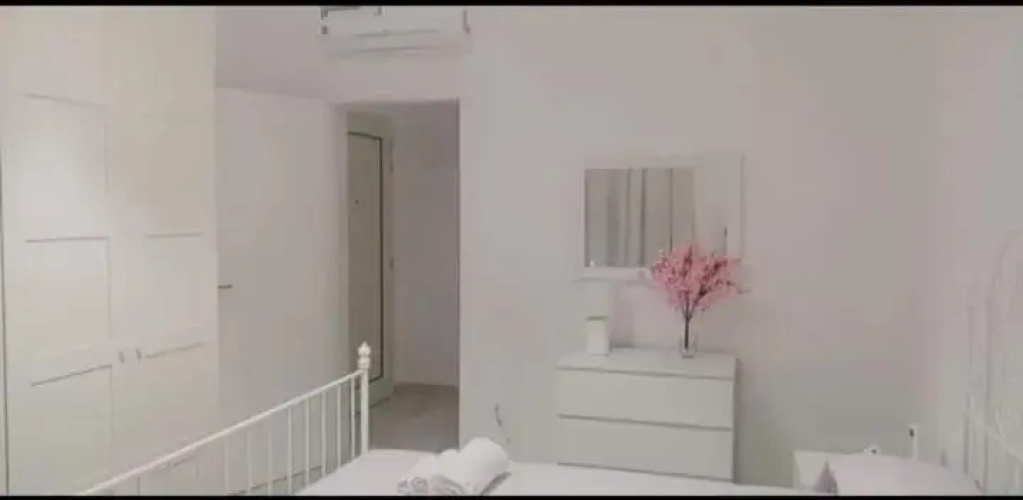 Anna's House
