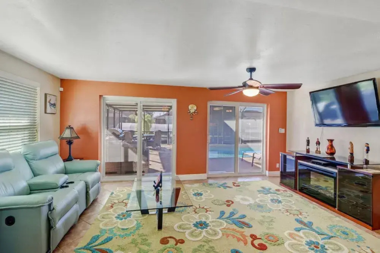 1320 SE 21st Ter