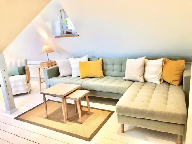 3 Bedrooms Apartment