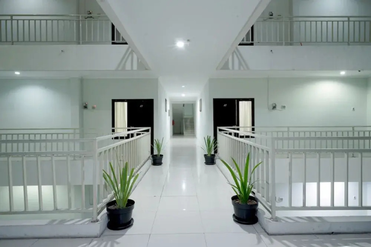 Dparagon Bukit Sari