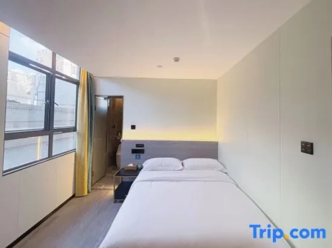 2 Bedrooms Suite