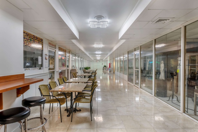 Ramada Plaza by Wyndham Marco Polo Beach Resort photo 35