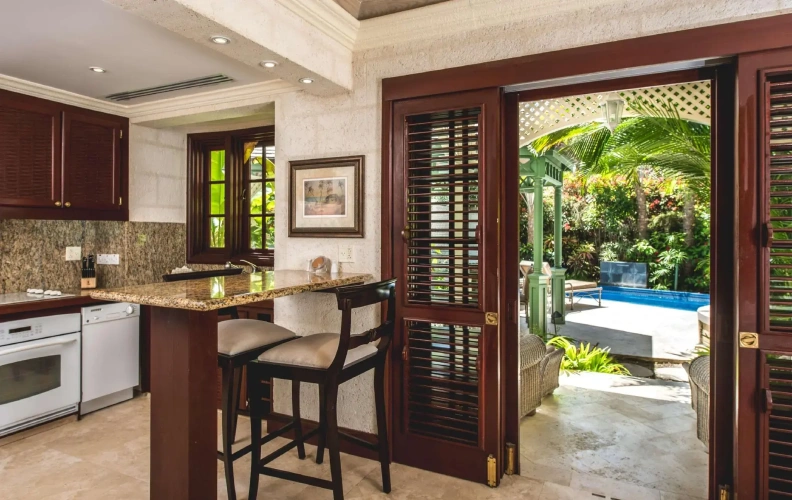 1 Bedroom Double Suite with garden view