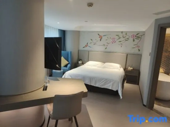 2 Bedrooms Deluxe Suite