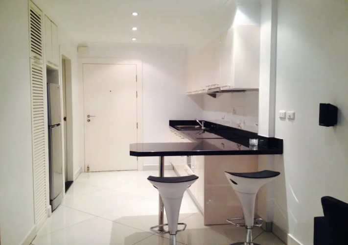 View Talay 6 Pattaya Beach Condominium