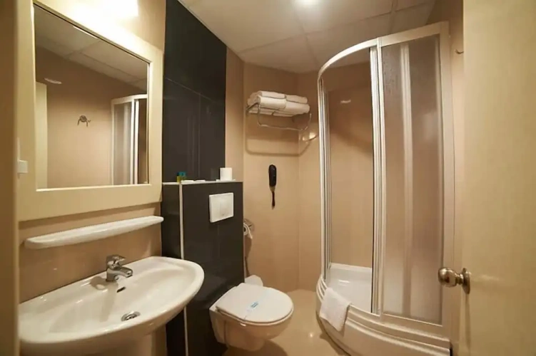 Standard Double room with view