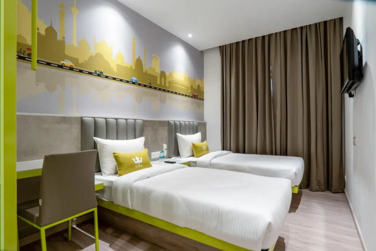 Hotel Le Roi Express @ Karol Bagh